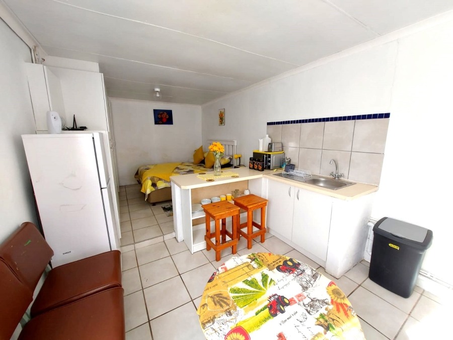 3 Bedroom Property for Sale in Van Riebeeck Hoogte Eastern Cape